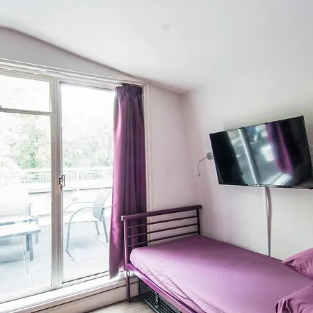 Safestay London Kensington Holland Park (Adults Only) Exterior photo