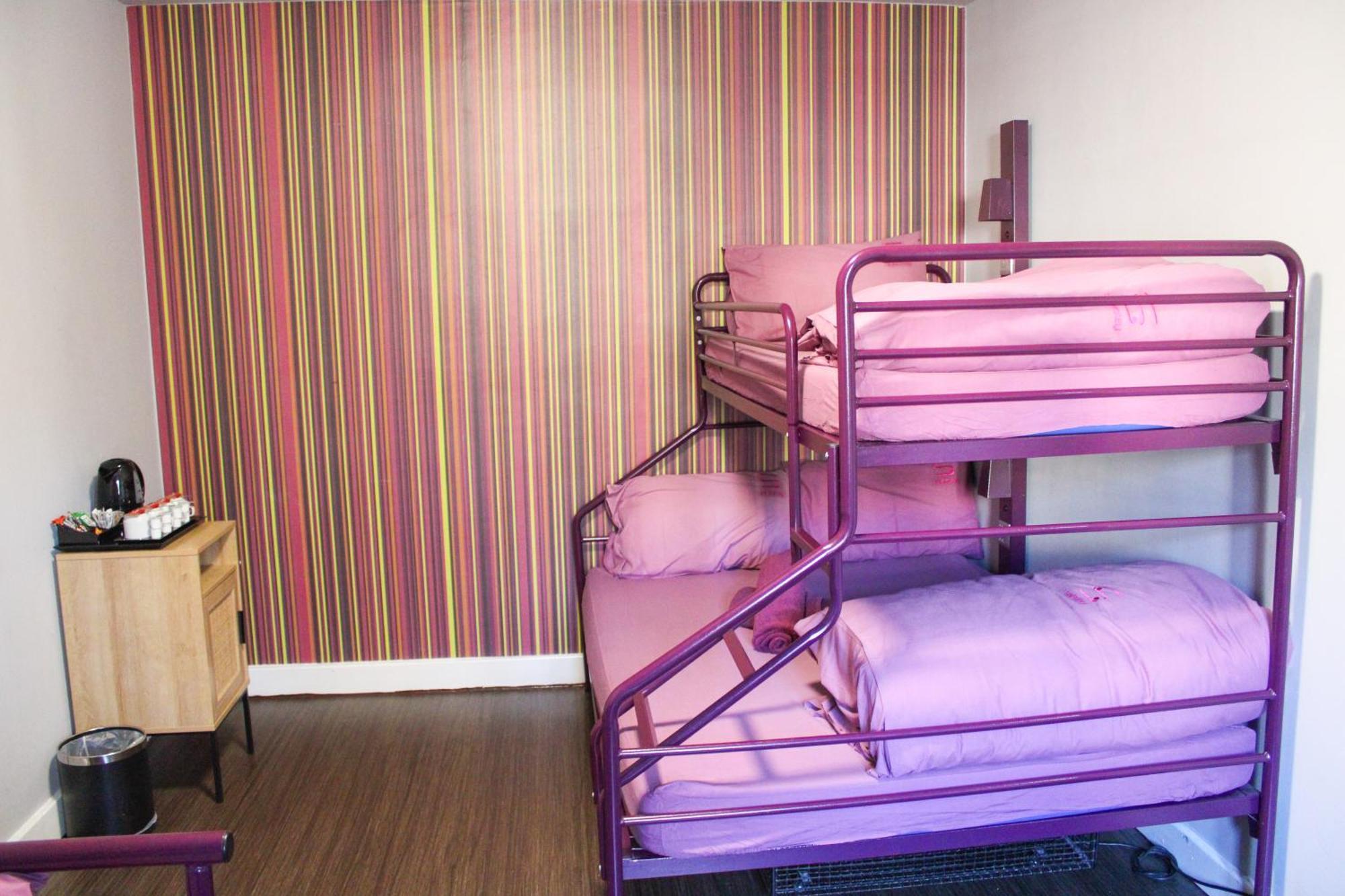 Хостел Safestay Kensington Holland Park (adults Only) Лондон
