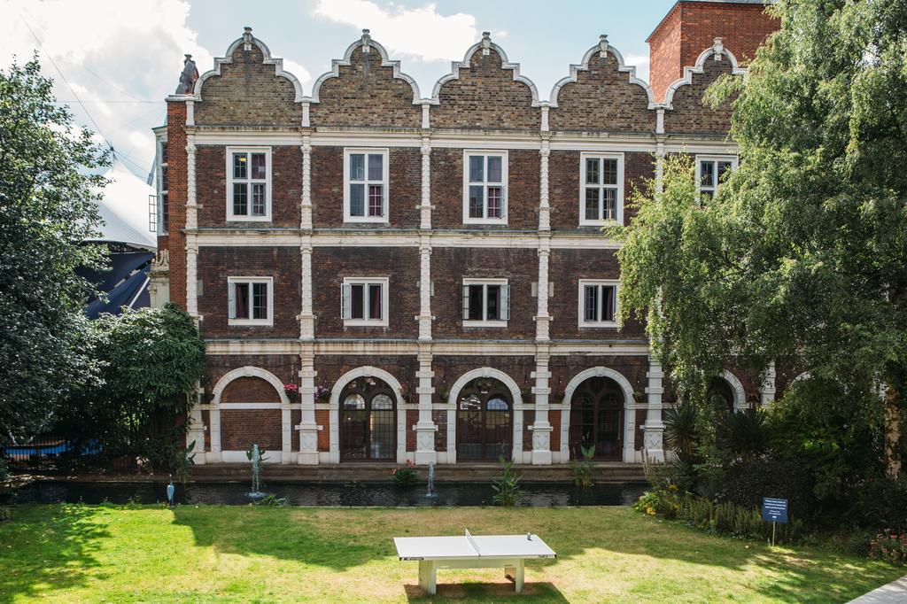 Safestay Kensington Holland Park (adults Only) Hostel